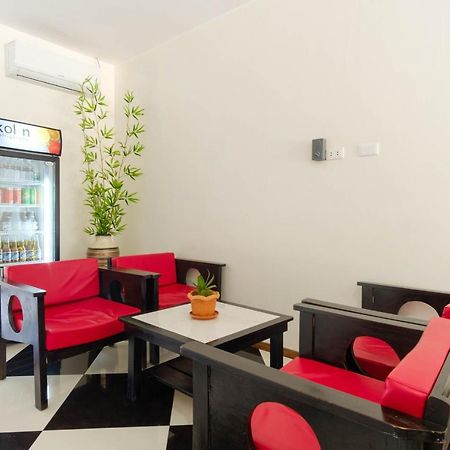 Reddoorz Plus @ West Nautical Road Пуерто Галера Екстериор снимка